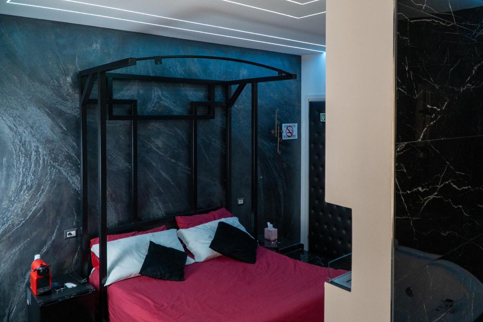 Suite Luxury Bdsm Rome Luaran gambar