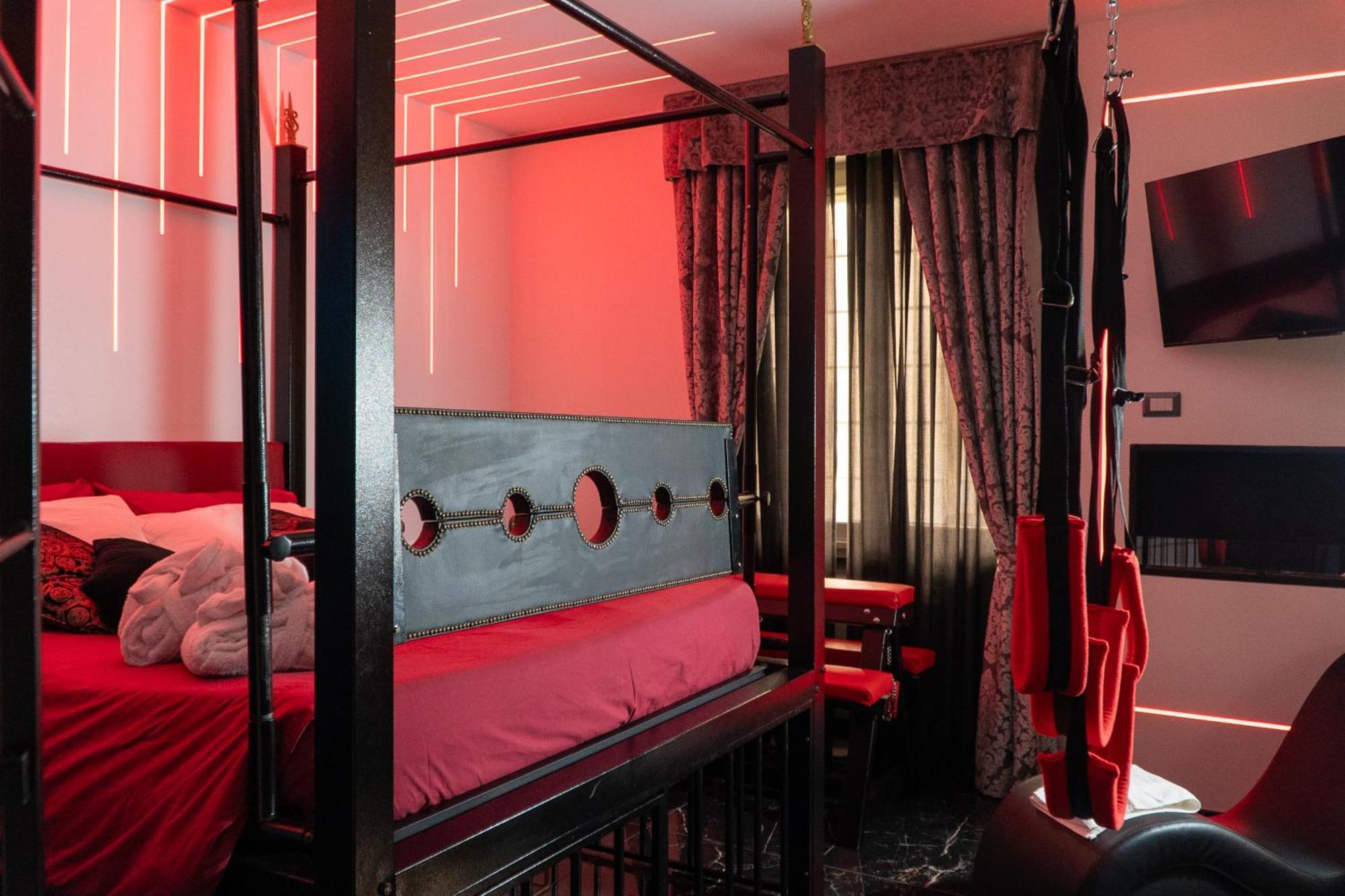 Suite Luxury Bdsm Rome Luaran gambar